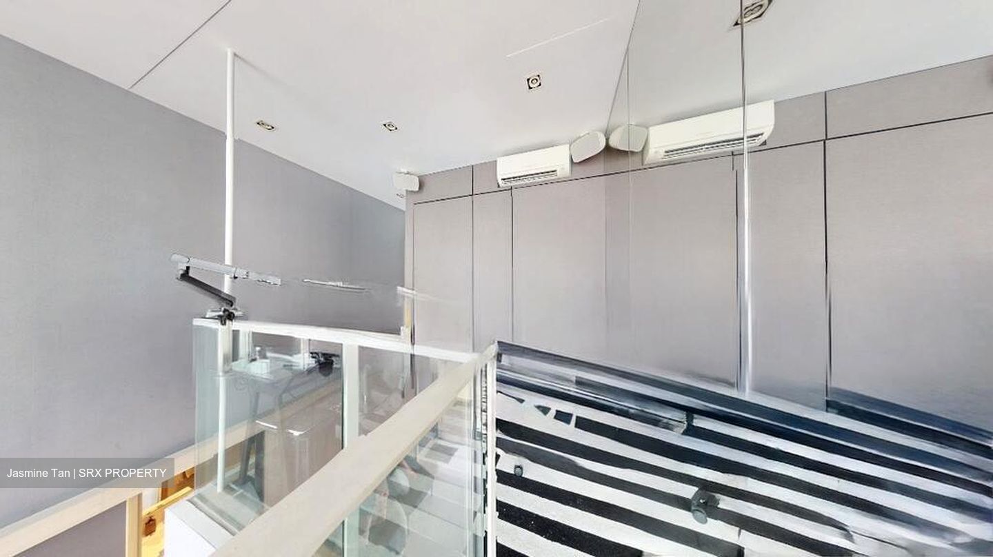 Marine Blue (D15), Condominium #530769151